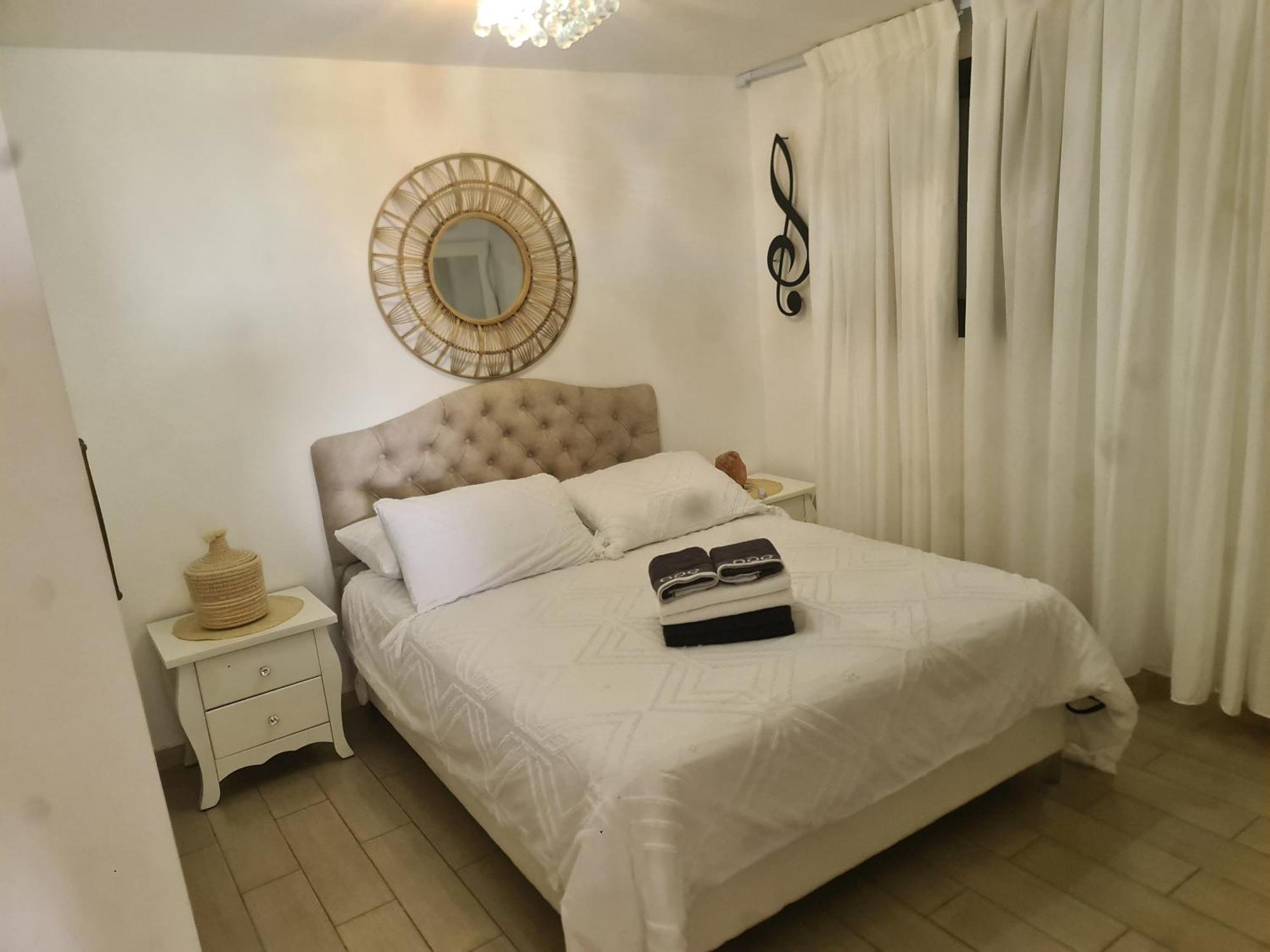 Ferienwohnung Ronit'S Place Kirjat Schmona Zimmer foto
